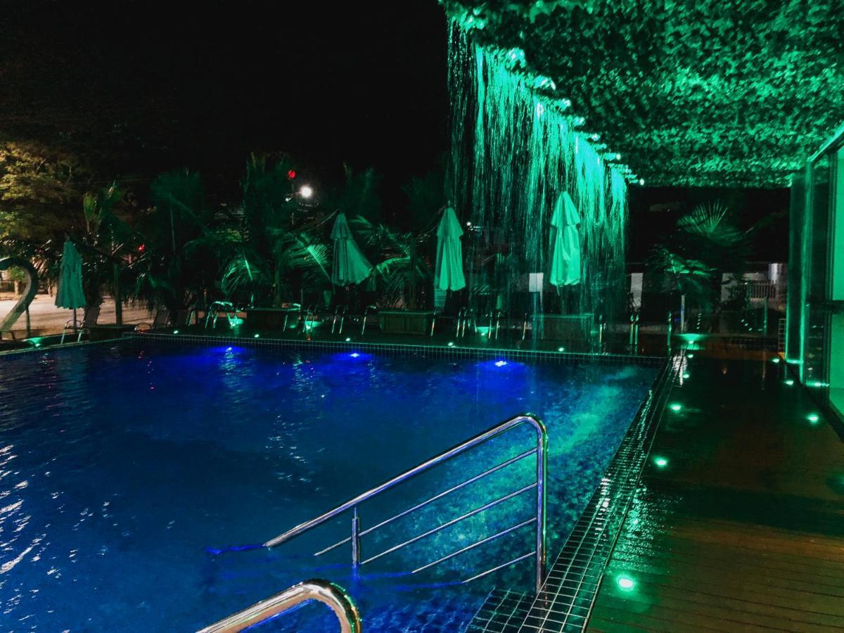 Hotel Recanto Dos Dinossauros Penha  Buitenkant foto